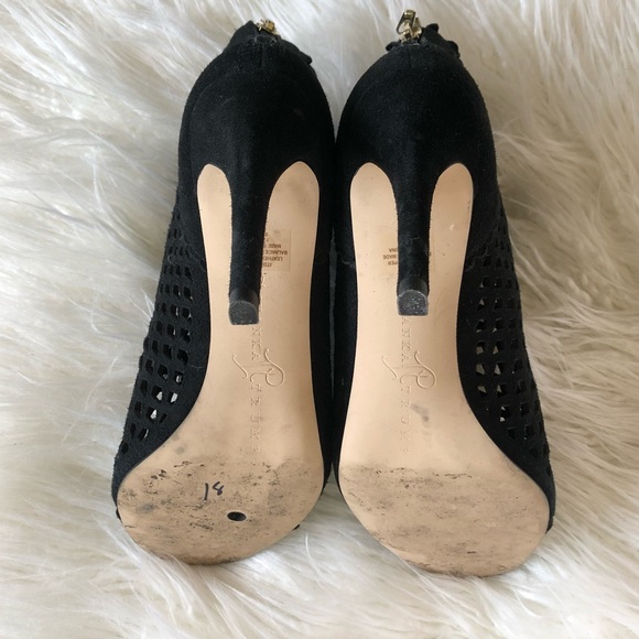 Ivanka Trump Didia Cutout Suede Bootie Black 7.5 - Picture 11 of 15